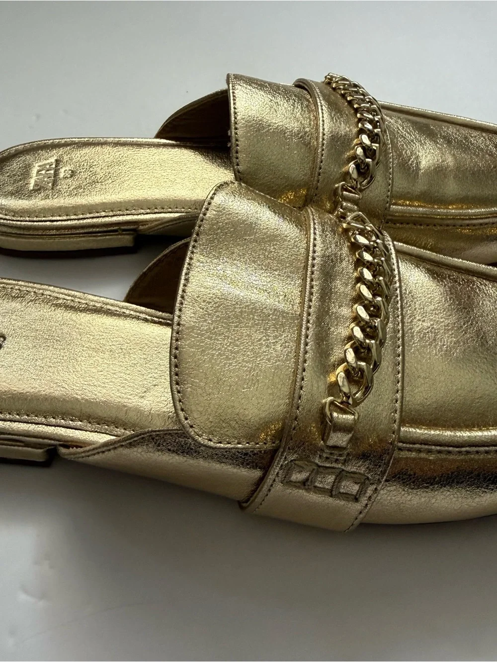 Zara Girls Gold Chain Loafer Mules EU 38 Big Kid 5.5 Never Worn